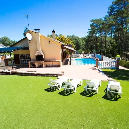 Catalunya Casas Costa Brava With Private Pool & Spacious Garden